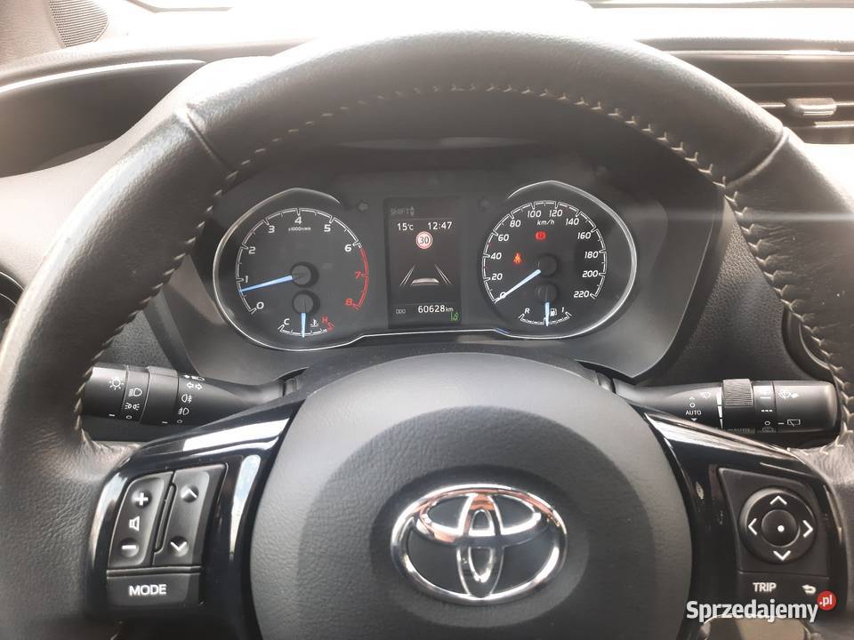 Toyota Yaris 15111 60tkm Selection Navi Klima Yaris Jaśkowice