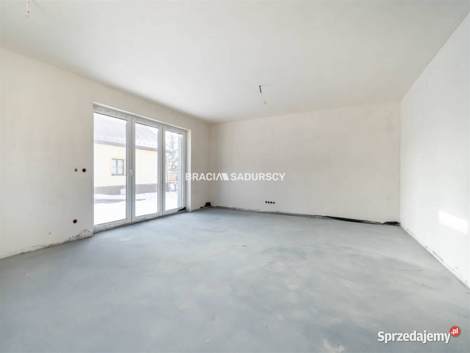 Dom bliźniak Radziszów Zadworze Górne 112m2 300m2