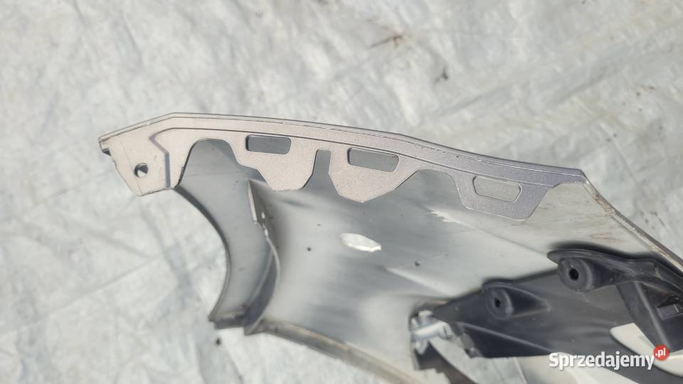 FORD FOCUS III 10 MK3 ZDERZAK PRZEDNI PRZÓD osobowe sprzedam