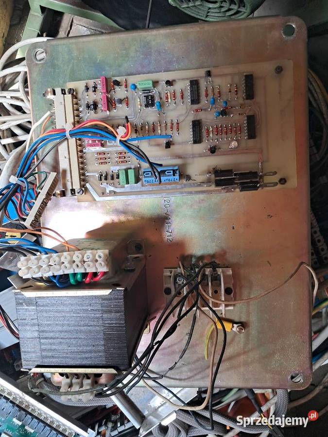 Złom elektronika kable mufy bezpieczniki Ostrowiec Świętokrzyski