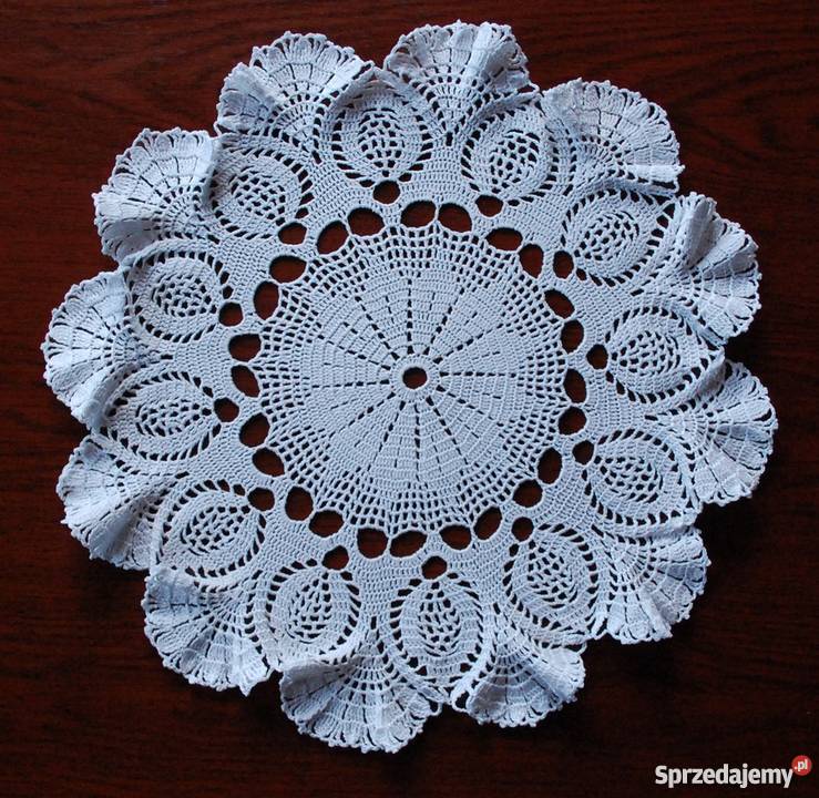 Serwetka szydełkowa 34