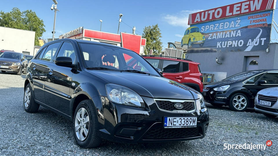 Kia Rio 14 Benzyna Zarejestrowany Ubezpieczony nieuszkodzony Elbląg