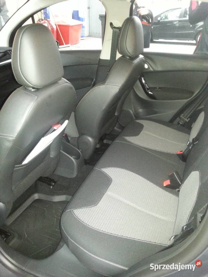 CITRON C3 12 PureTech Selection Rok produkcji 2014 Koszalin