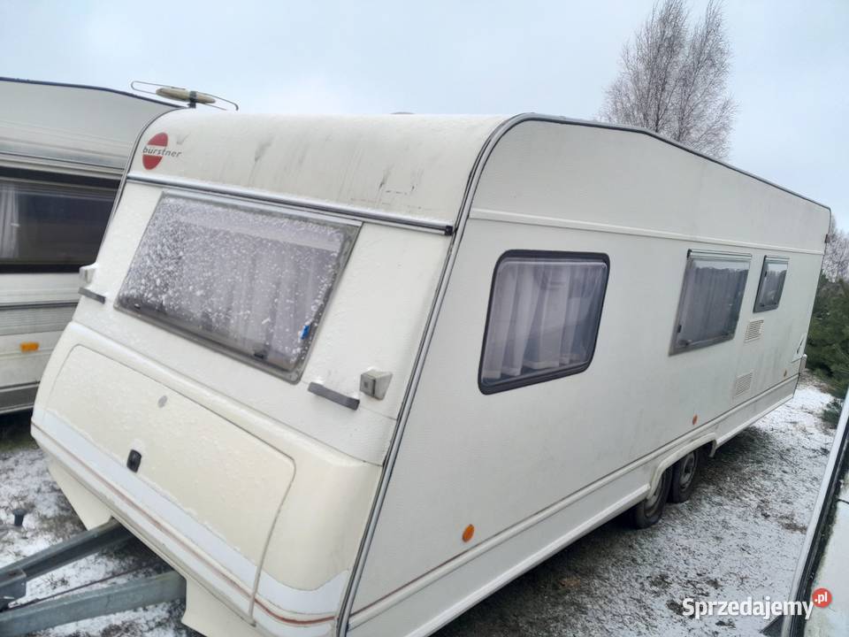 Przyczepa kempingowa z przedsionkiem transport Kempingowe Przyczepy Sieradz