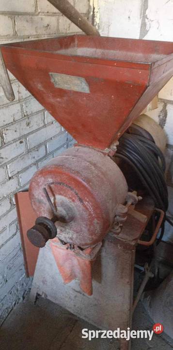 Śrutownik do zborze i kukurydzy Bochotnica sprzedam