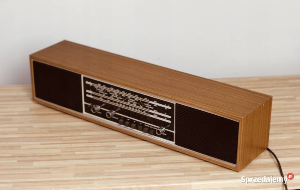 RADIO ROBOTRON PROMINENT DE LUXE 210