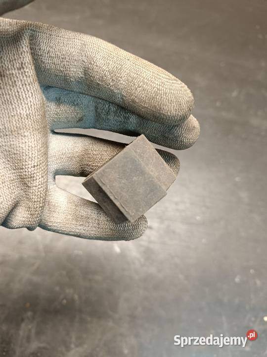 Uchwyt mocowanie wieszak linka gazu łącznik Gołaczewy sprzedam