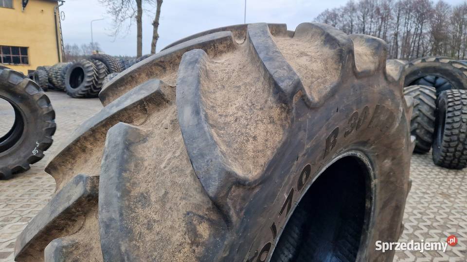 62070r30 Mitas 95 bieżnik 2022r