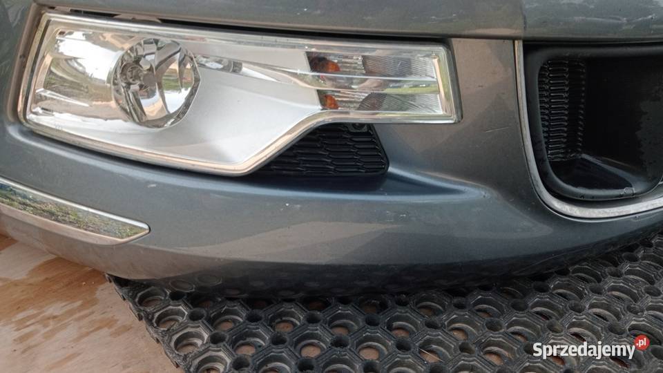 C5 III ZDERZAK PRZÓD EZWD SPRYSK HALOGEN Zbierkowo sprzedam
