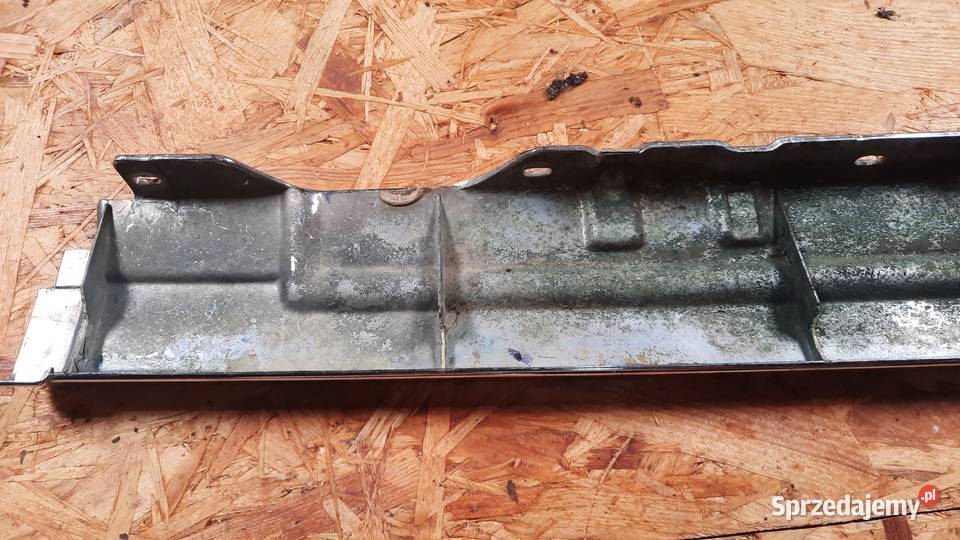 Listwa audi 200 20v avant tył 445 807 443 E Krasnobród