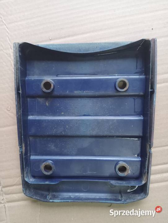 Plastik pod bagażnik osłona niebieski Spytkowice