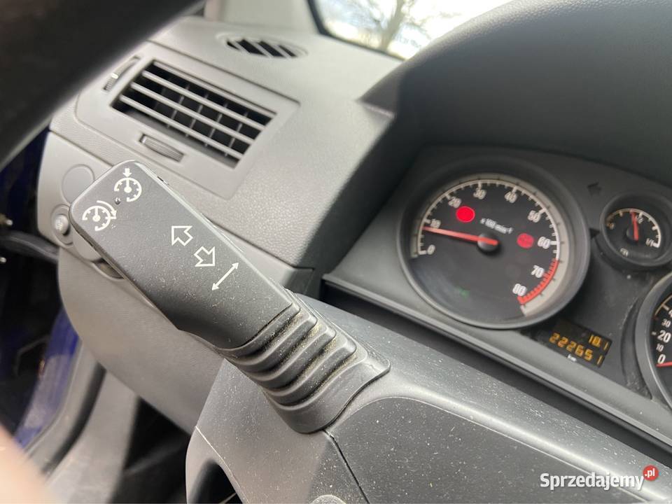 Opel Astra H 14 benzyna Radoniów