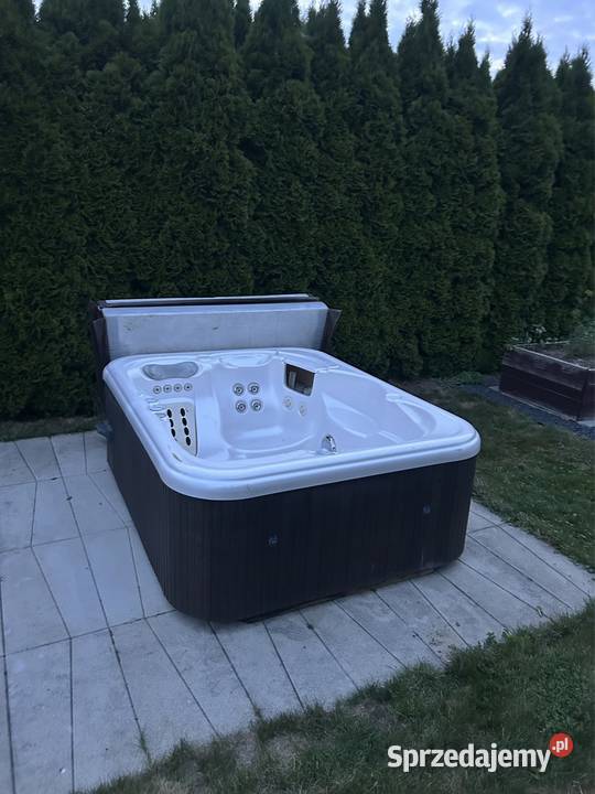 Wanna ogrodowa jacuzzi basen HOTSPRING 34 Zamość