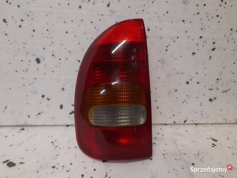 Lampa tylna lewa tył lewy Valeo Opel Corsa B 5D Lampy tylne mazowieckie Wyszków