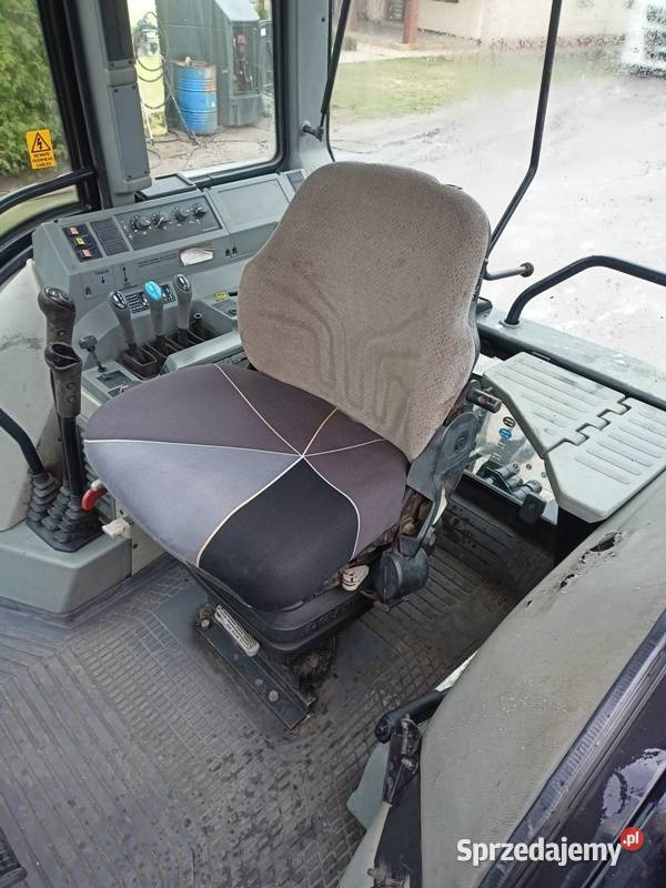 Ciągnik rolniczy Valtra 6300 wielkopolskie Turek