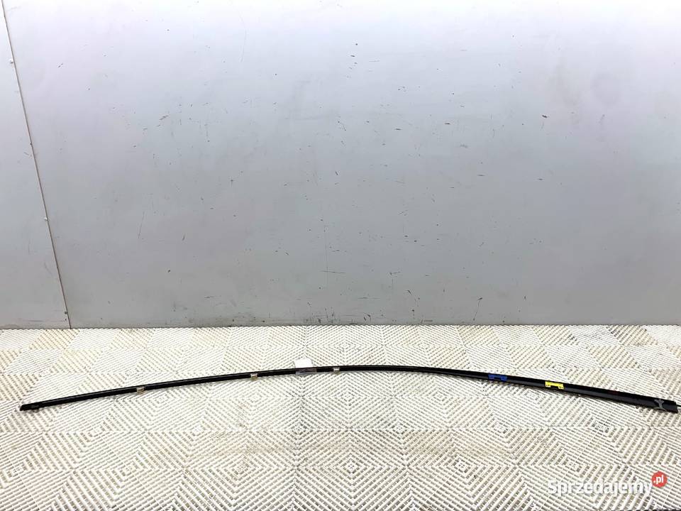 LISTWA DACHOWA PRAWA HONDA CIVIC IX 14 99 Listwy i nakładki