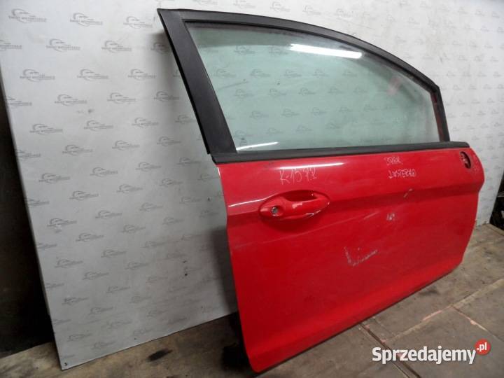 FORD FIESTA MK7 VII 10r drzwi prawy przód 90 sprzedam