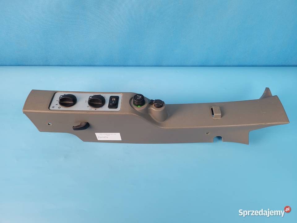 CASE IH PUMA 145 12r OSŁONA POKRYWA SŁUPKA C Kolno