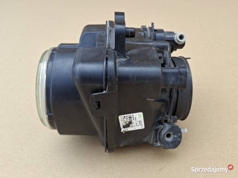 RENAULT GAMA D HALOGEN LEWY LAMPA PRZECIWMGIELNA Bieleń