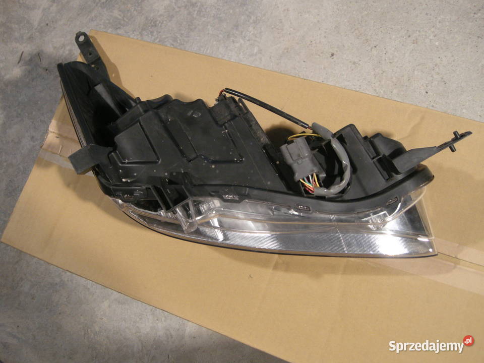 SUBARU XV LAMPY lewa prawa PRZÓD 2019 osobowe Głowno