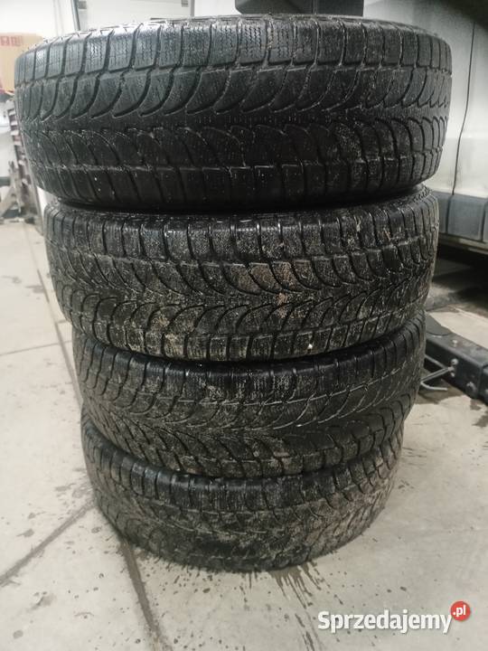 Opony zimowe Bridgestone 2157016 4 sztuki Kielce