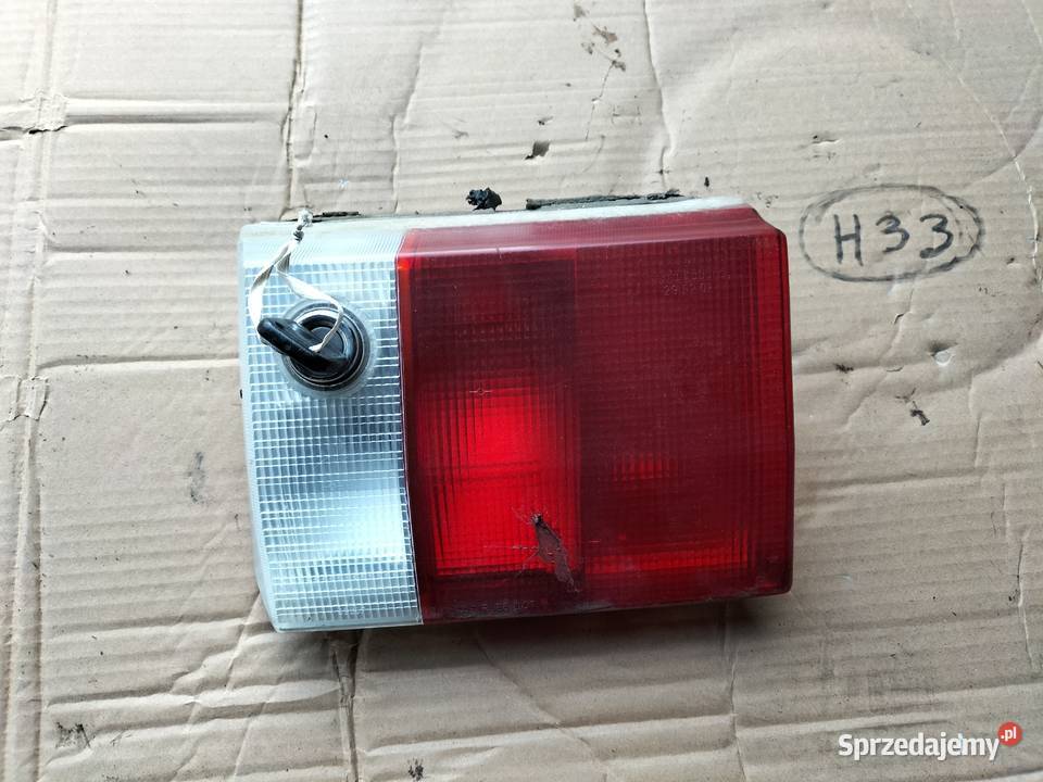AUDI 80B3 B3 LAMPA LAMPA TYŁ TYLNA PRAWA KLAPA Kamień-Kolonia
