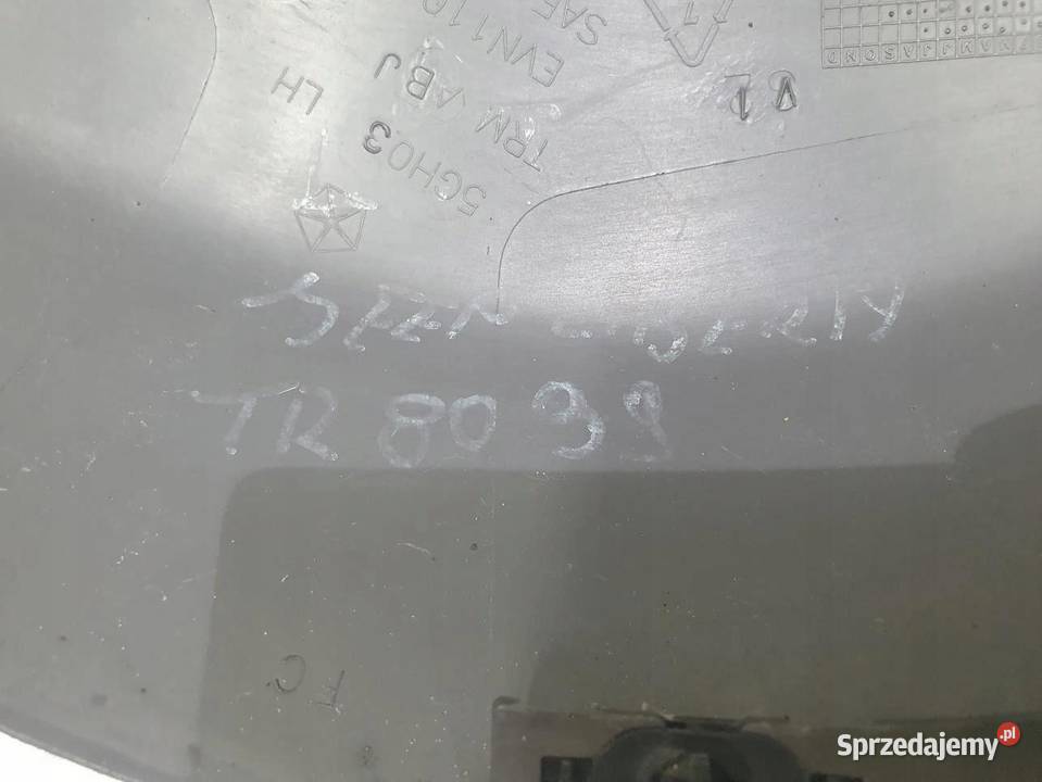 LISTWA BŁOTNIKA LEWY TYŁ JEEP LIBERTY EVN11009G osobowe