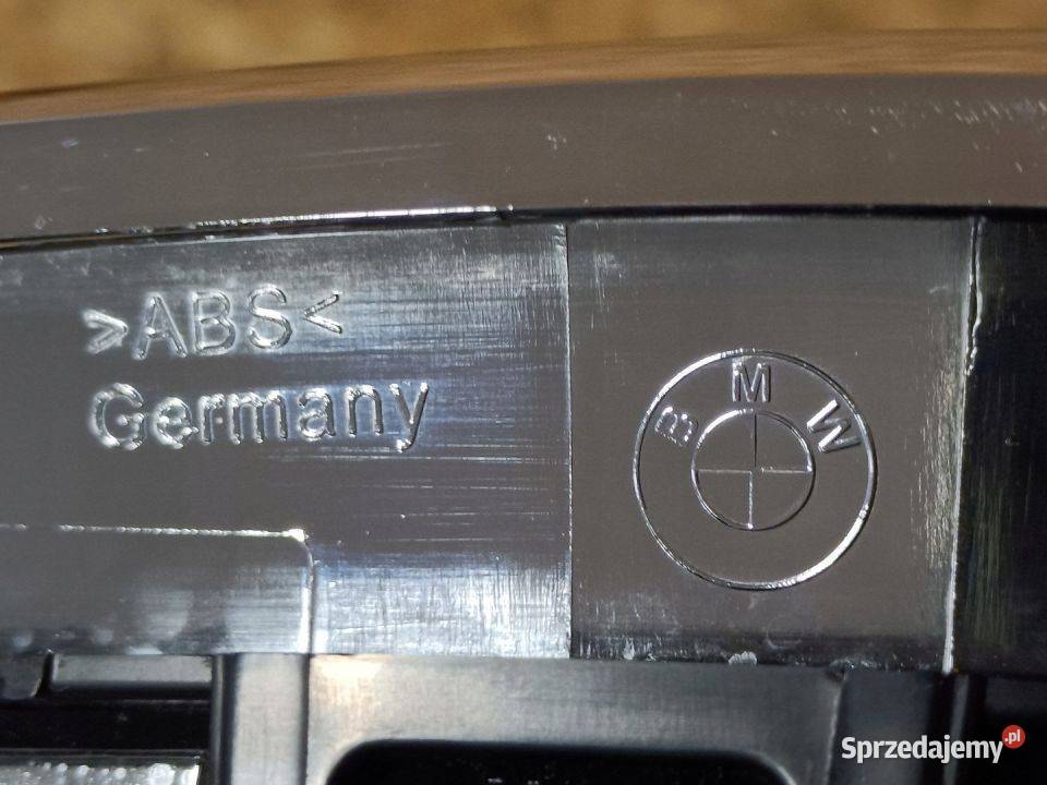 BMW F20 F21 NERKA GRILL ATRAPA ZDERZAK PRAWY Pleszew