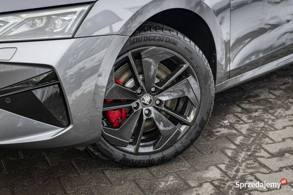koda Octavia Combi RS 20 TSI 265 DSG Dostępna Rok produkcji 2026 Łódź