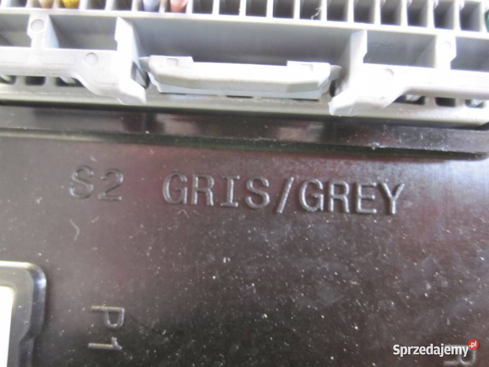 OPEL VIVARO B 16r moduł BCM 284B10847R Komputery świętokrzyskie Kielce