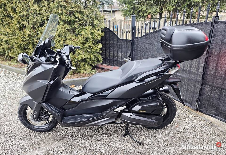 Skuter Honda Forza 125cc 2015r 16 FULL LED nieuszkodzony Łask