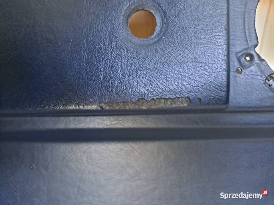 Granatowa tapicerka Volvo 740940 Wrocław