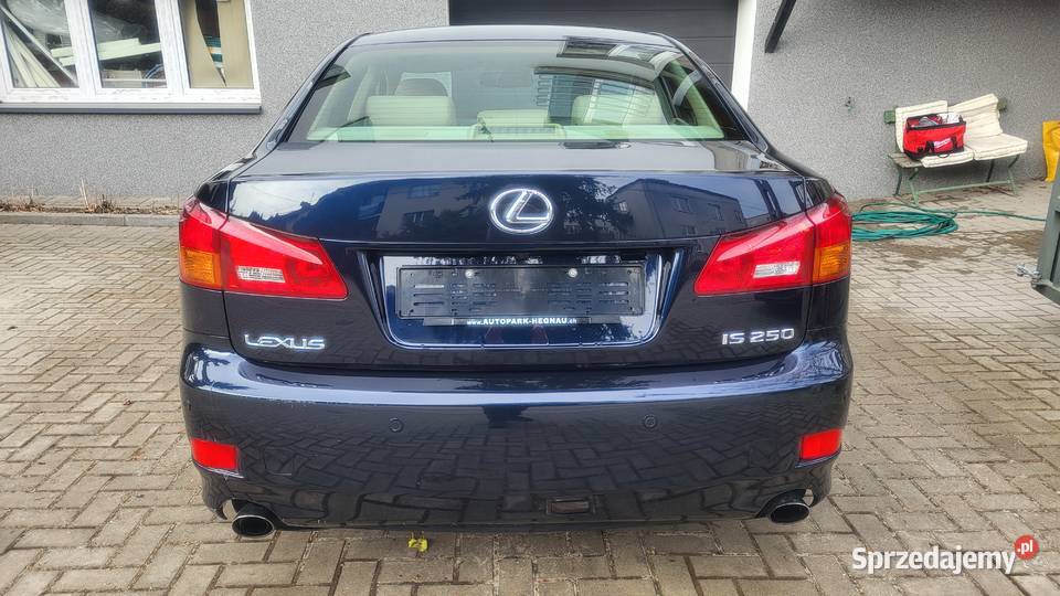 LEXUS IS 250 PRESTIGE 2006r książka do 107000