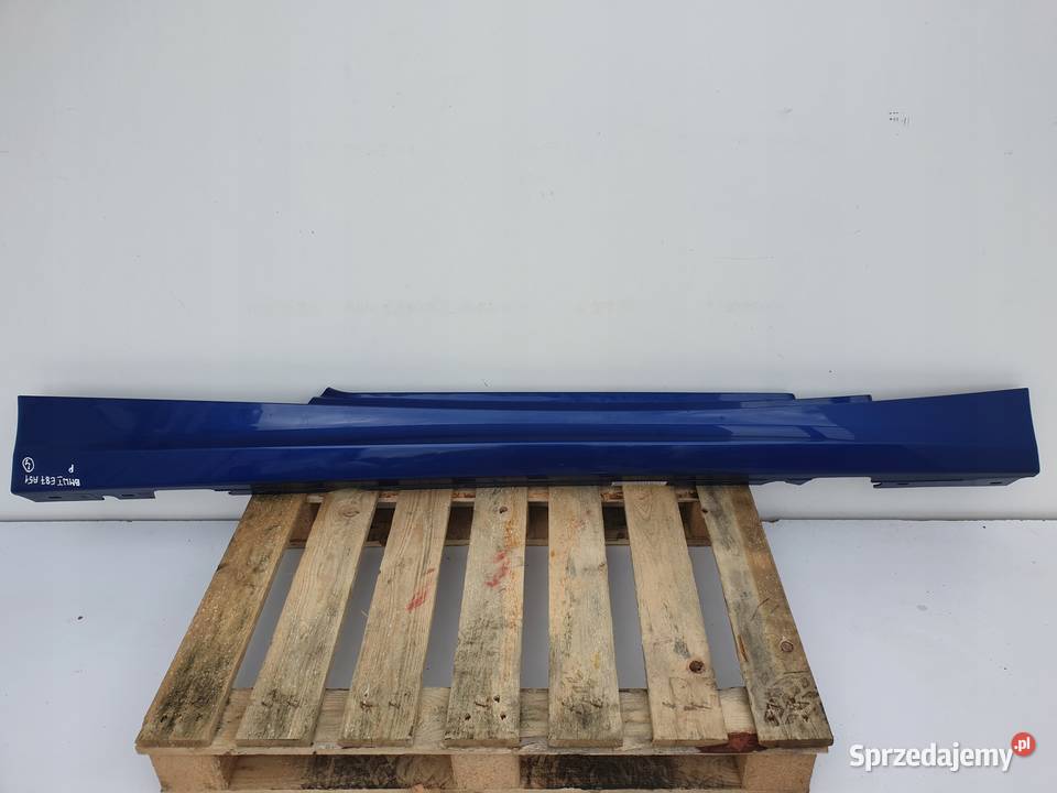 NAKŁADKA PROGOWA PRÓG PRAWY A51 BMW E81 E82 E88 Rudka