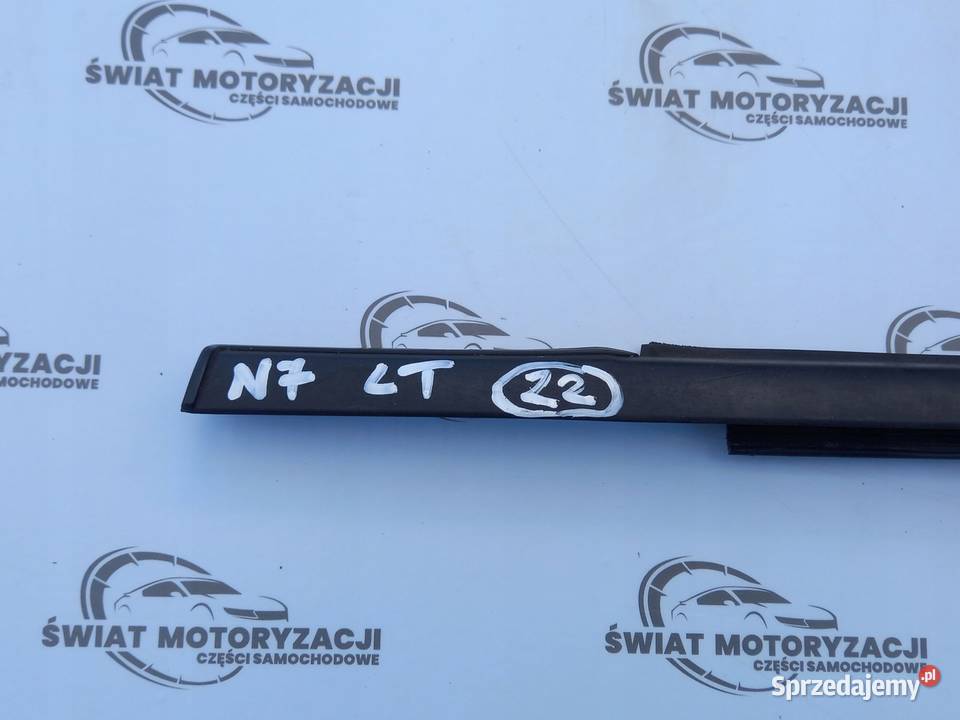 NISSAN MICRA V K14 19r listwa zgarniająca lewa Kielce