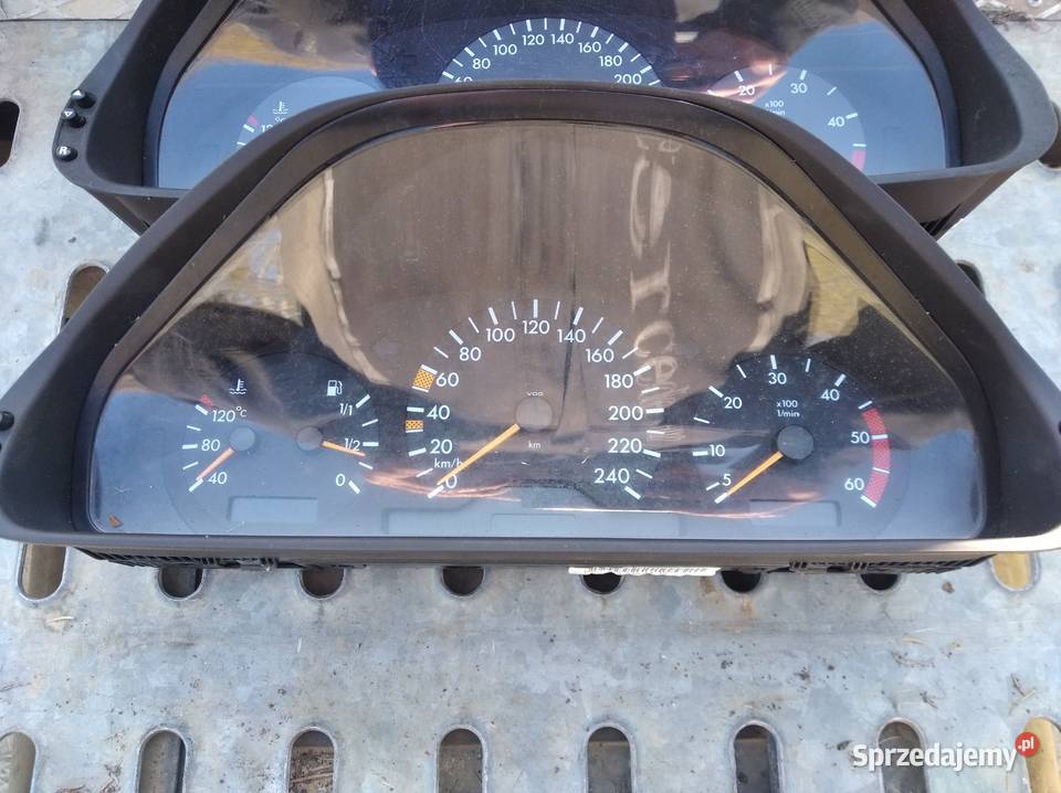 Licznik kombiinstrument zegary Mercedes W210 sprzedam
