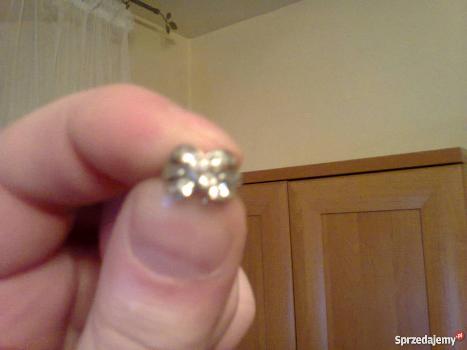 NOWE Kolczyki srebrne 925 z cyrkoniami wielkopolskie Leszno sprzedam