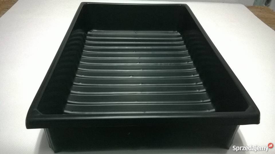 Kuweta plastikowa 61x41x12 z przetłoczeniami w