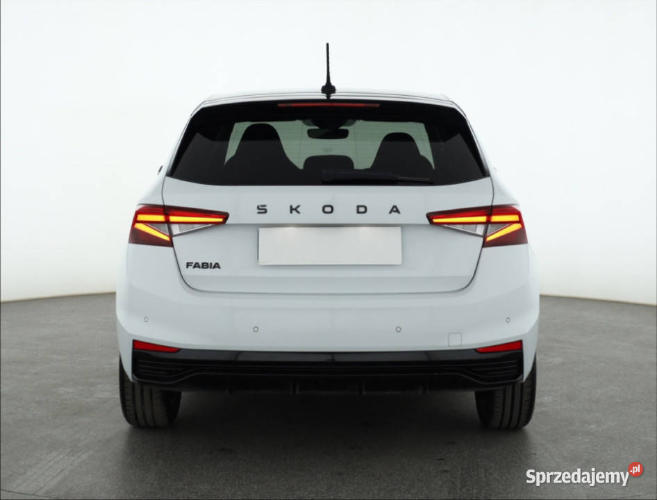Skoda Fabia 10 TSI mazowieckie