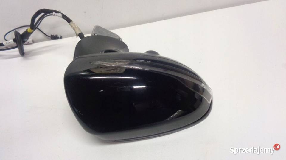 LUSTERKO PRAWE MERCEDES W238 16PIN KAMERA