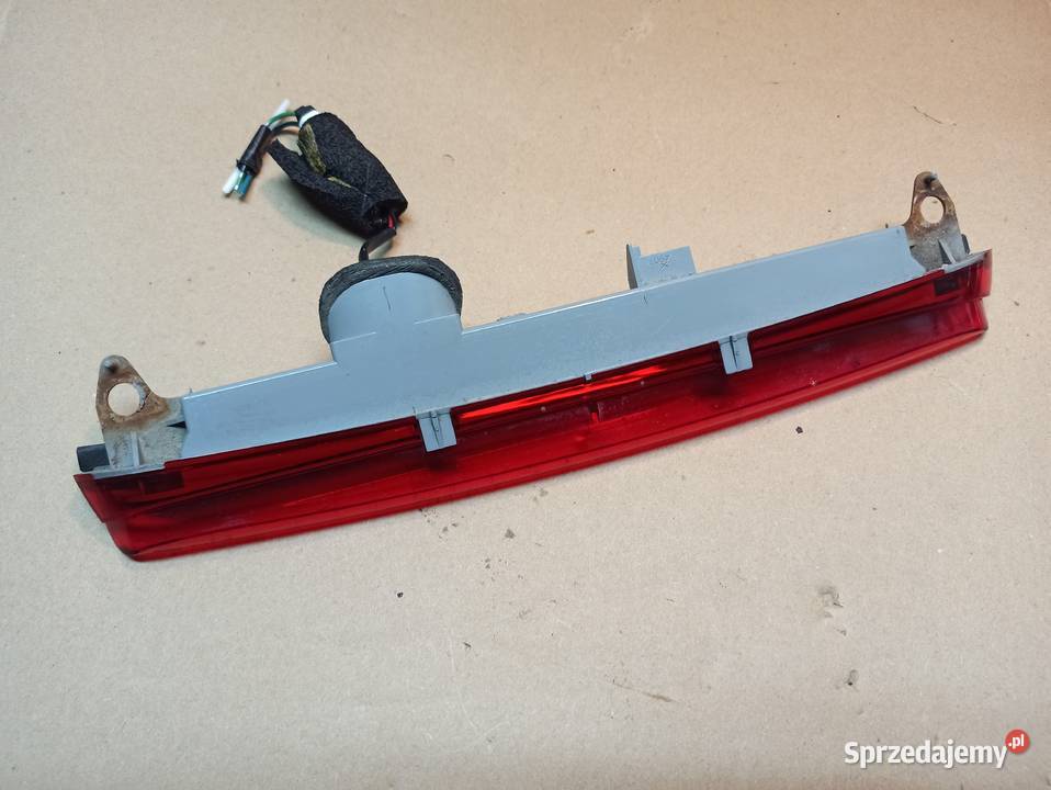 ŚWIATŁO STOPU TOYOTA AVENSIS T25 KOMBI dolnośląskie Bolesławiec