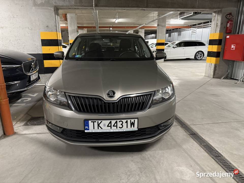 Skoda Rapid Salon Polska Niski przebieg czujnik deszczu Kielce