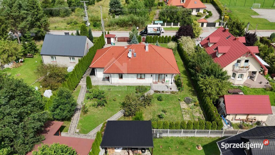 Dom wolnostojący 102m2 Ćmińsk Sprzedaż świętokrzyskie