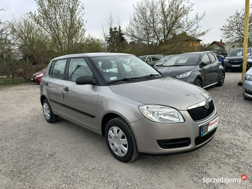 koda Fabia 12 benzynaSalon PolskaII