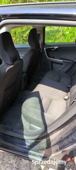 Volvo V60 I 20 2015 Diesel 150 stan mechaniczny mazowieckie