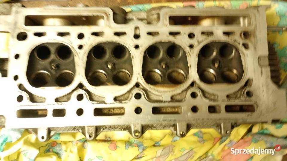 Głowica Dacia sandero 12 16v D4F 734 osobowe śląskie Porąbka