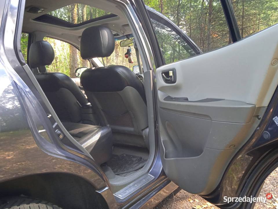 Ładny suv Hyundai benzyna 20 2005 147KM świętokrzyskie Staszów