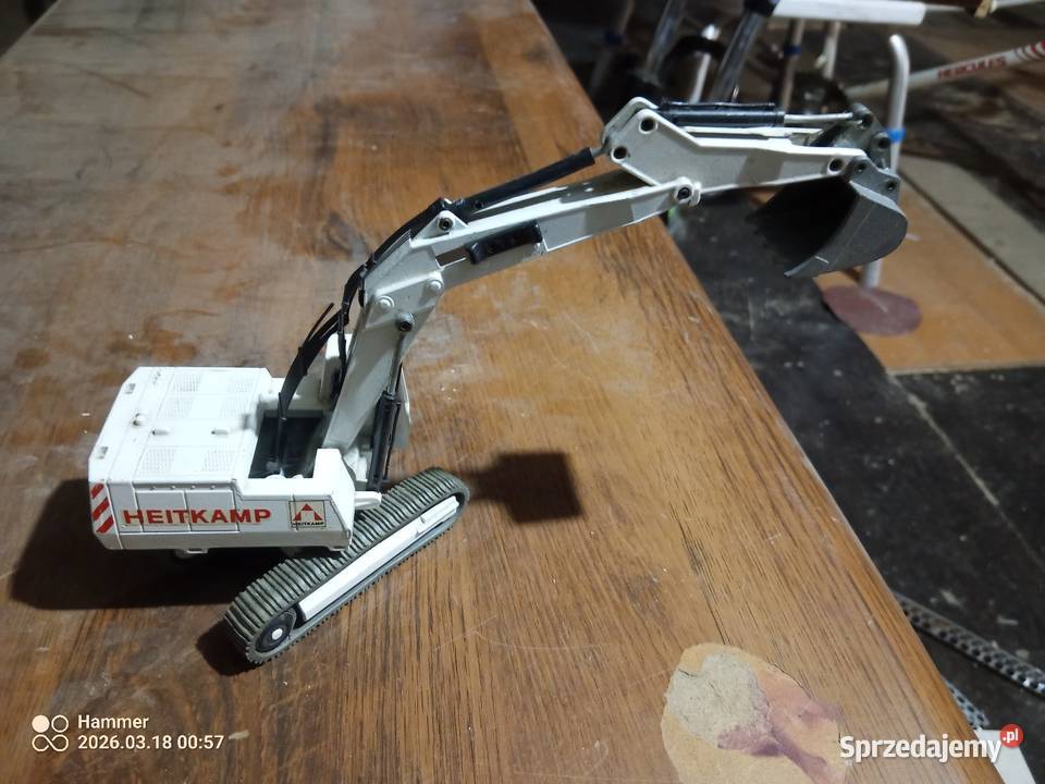 Koparka Siku Samochody i pojazdy lubuskie Ciosaniec