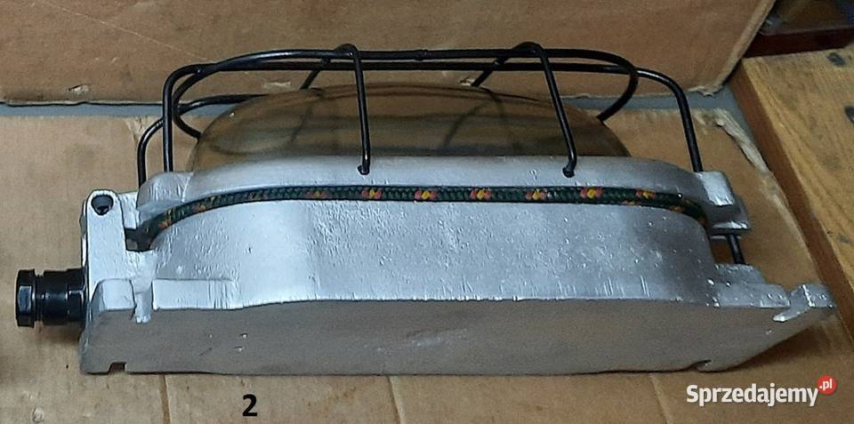 Lampa lampy industrialne naścienne E 27 Pozostałe wielkopolskie Ostrów Wielkopolski