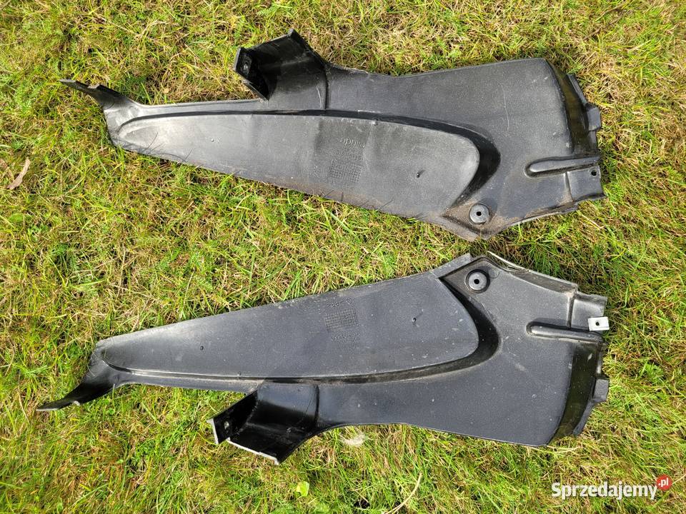 APRILIA SR komplet prawa lewa oslona owiewka bok Piła